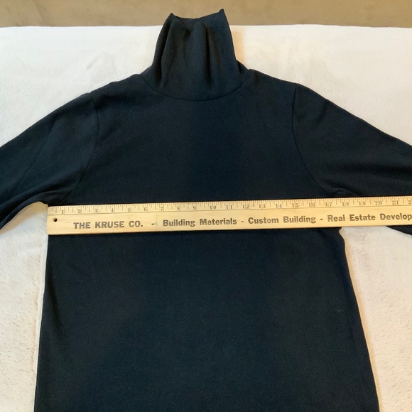 J Crew Black XL Turtleneck Alpine Minimalist Monochrome Scandi Girl Classic - Picture 3 of 6